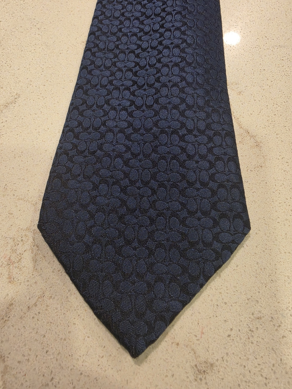Coach 100% Silk Mens Tie - Navy Blue - Picture 4 of 7